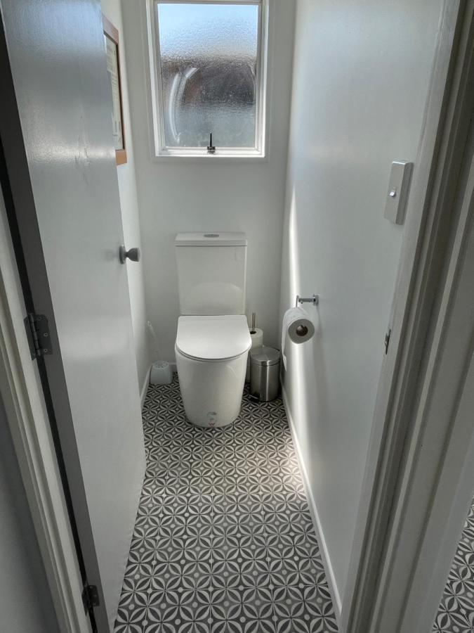 Green Door - One Bedroom Apartment ファカタネ エクステリア 写真