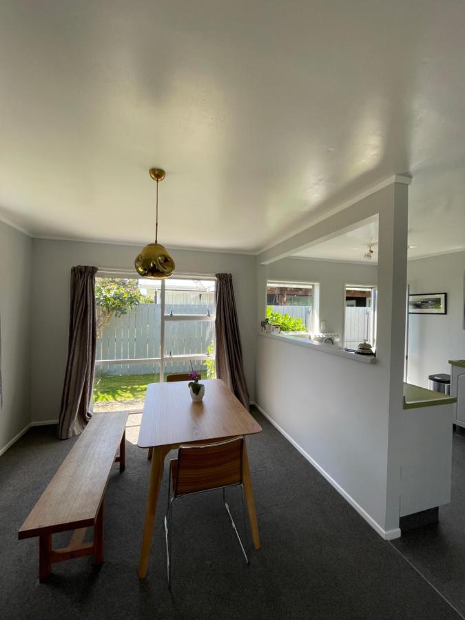 Green Door - One Bedroom Apartment ファカタネ エクステリア 写真